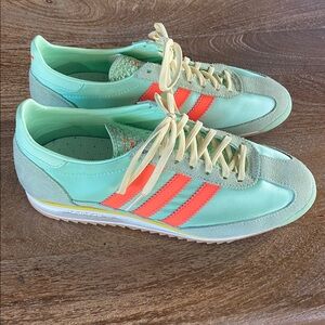 Women's adidas Originals SL 72 OG Casual, Semi Green Spark/Solar Orange